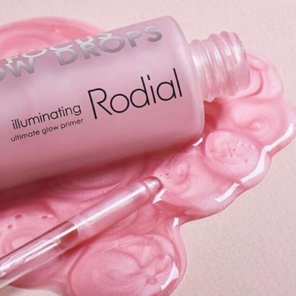 Rodial Soft Focus Glow Drops Illuminating Primer - Picture 6 of 7